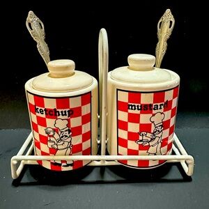 Vintage Ketchup & Mustard Condiment Set Red and White.